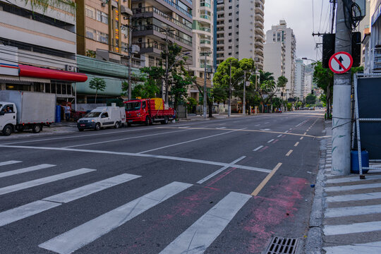 Niterói, Rio de Janeiro, Brazil - CIRCA 2020: Streets with no movement of vehicles, and empty, in the face of the lockdown decreed during the COVID-19 pandemic