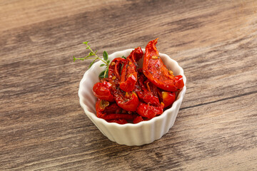 Sun-dried tomato in olive oil