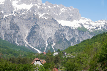hiking destination theth