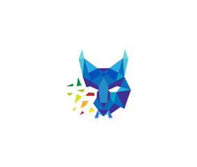 Lynx wild cat geometric shattered logo © meddesigner