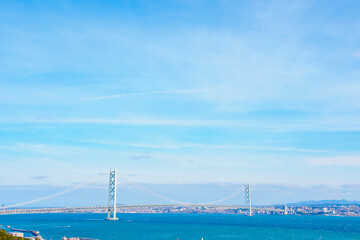 青空と明石海峡大橋