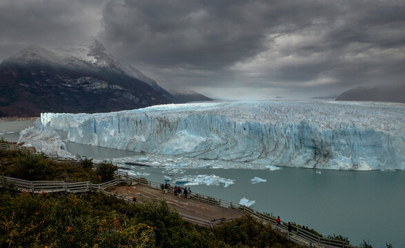 South America. Argentina.  Patagonia. Santa Cruz Province..Parque Nacional de los Glaciars (Glaciers National Park).Andes Mountains. Lake Argentino.  Glacier PERITO MORENO..Photo: ANGELO CAVALLI