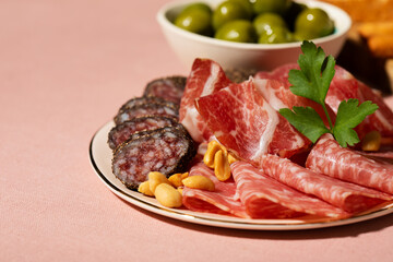 Appetizers: charcuterie and olives - 439062202
