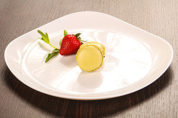 Sweet tasty almond pastry – macaroon