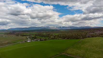 Fototapeta na wymiar The stunning landscape of the Cairngorms National Park in the Scottish Highlands, UK