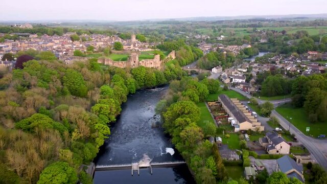 Drone footage of the River Tees at Barnard Castle in County Durham, UK