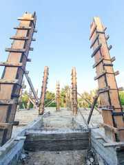 House structure construction Pour the cement floor and pour the cement pillars already.