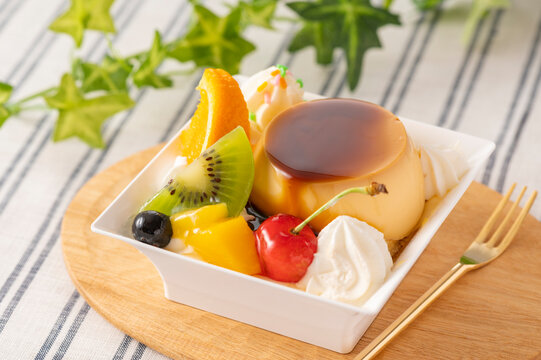 プリンアラモード Images – Browse 719 Stock Photos, Vectors, and