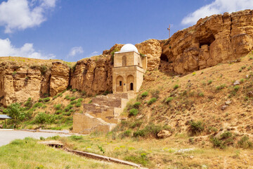 Maraza, Gobustan, Azerbaijan - 06.03.2021: Mausoleum of Diri Baba. An architectural monument of the 15th century. - obrazy, fototapety, plakaty