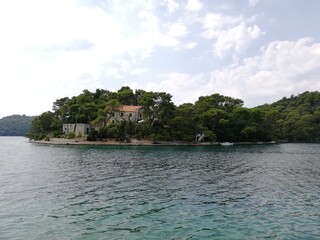 Fototapeta na wymiar Croatie île de Mljet mer adriatique 