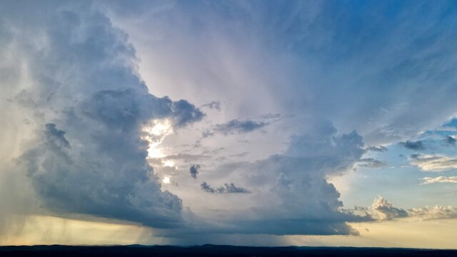รูปภาพWindstorm – เลือกดูภาพถ่ายสต็อก เวกเตอร์ และวิดีโอ16,387 | Adobe ...