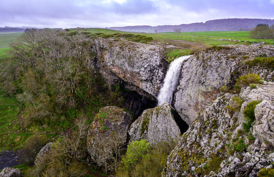 Cascade du D&eacute;roc