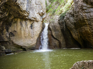Wunderschöner Emen Waterfall