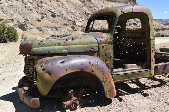 old abandoned truck