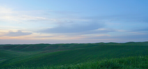Wide field hills