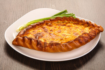 Georgian traditional cuisine – Khachapuri with cheese