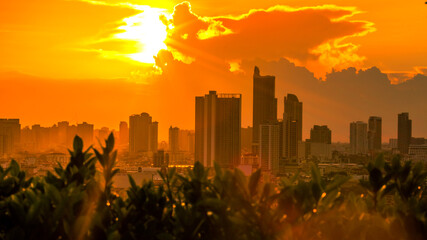 panoramic high-angle evening background of the city view,with natural beauty and blurred sunsets in the evening and the wind blowing all the time,showing the distribution of city center accommodation