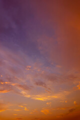 空の風景(夕焼け) 瑞雲が輝く綺麗な夕焼け