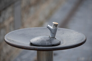 fountain without water on the street