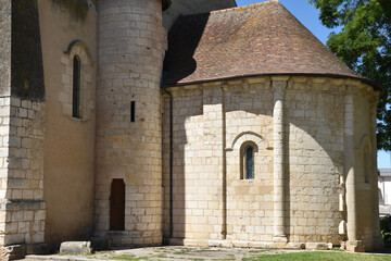 Eglise romane Saint-Germain à Poitiers, France