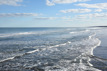 Waves on the seashores of Necochea