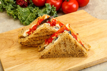 Club sandwich with eggplant and cheese