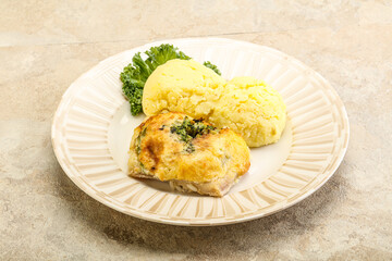 Roasted pangasius fillet with mashed potato