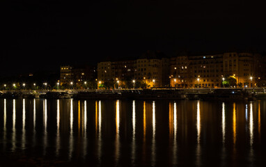 Fototapeta na wymiar landscape of the city of Budapest - Hungary at night