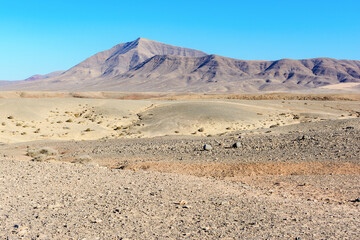 Footpath to Papagayo beaches