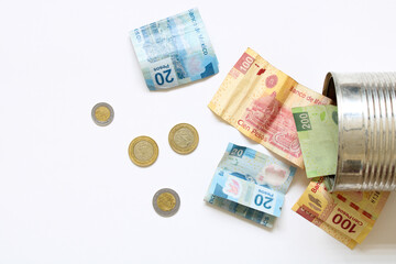 Obraz na płótnie Canvas Mexican coins, Mexican peso, bills and coins