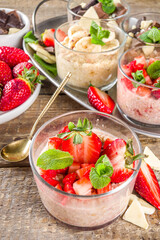 Set fruit overnight oatmeal