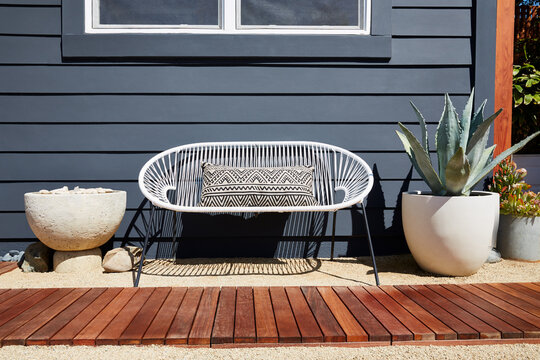 Modern design bench 