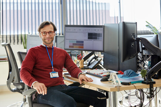 Big data analyst in the office
