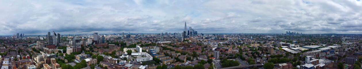 Fototapeta na wymiar Aerial panorama of London skyline.