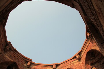 Mughal structure in qutub minar complex mehrauli, skylight, oculus, dome base, sandstone