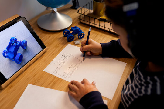 Kid studding at home