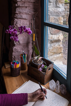 left handed handwriting in journal