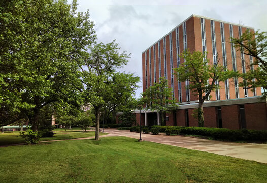 Penn State Kern campus building