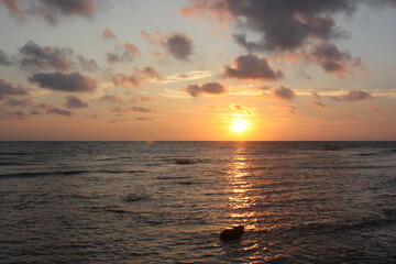 Fototapeta premium sunset over the sea