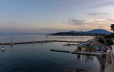 Fototapeta na wymiar boats in the harbor in corfu