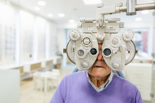 Ophthalmology clinic