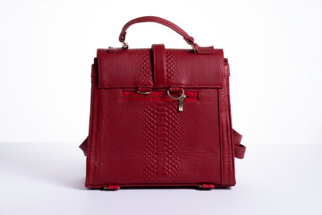 bolsa de piel roja para dama