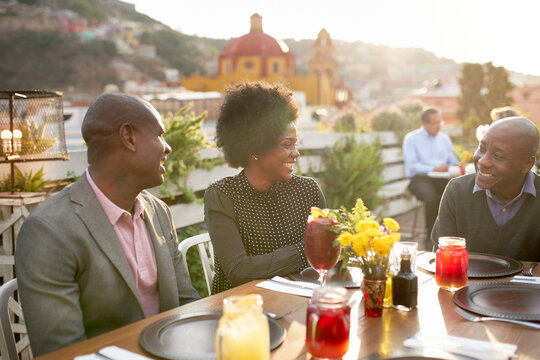 Extended family communication