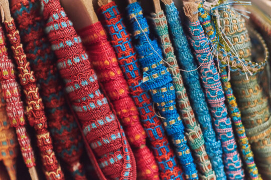 Colored ribbon