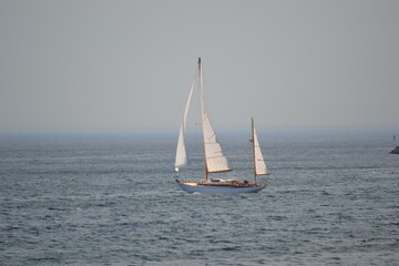 Fototapeta premium Sailing in the Bay