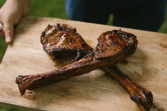 Beef  tomahawk