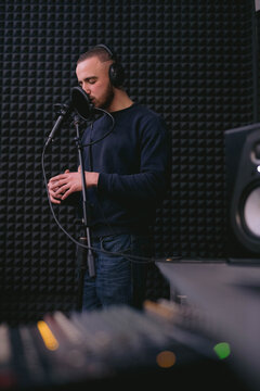 Musician having online performance on radio 