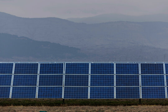Solar photovoltaic modules