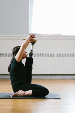 Woman Yogi Amputee