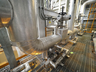 .Motor operate valve for On-Off type which apply industrial zone and popular to install with tank, pipe, pump and pond in Combined-Cycle Co-Generation Power Plant.  .